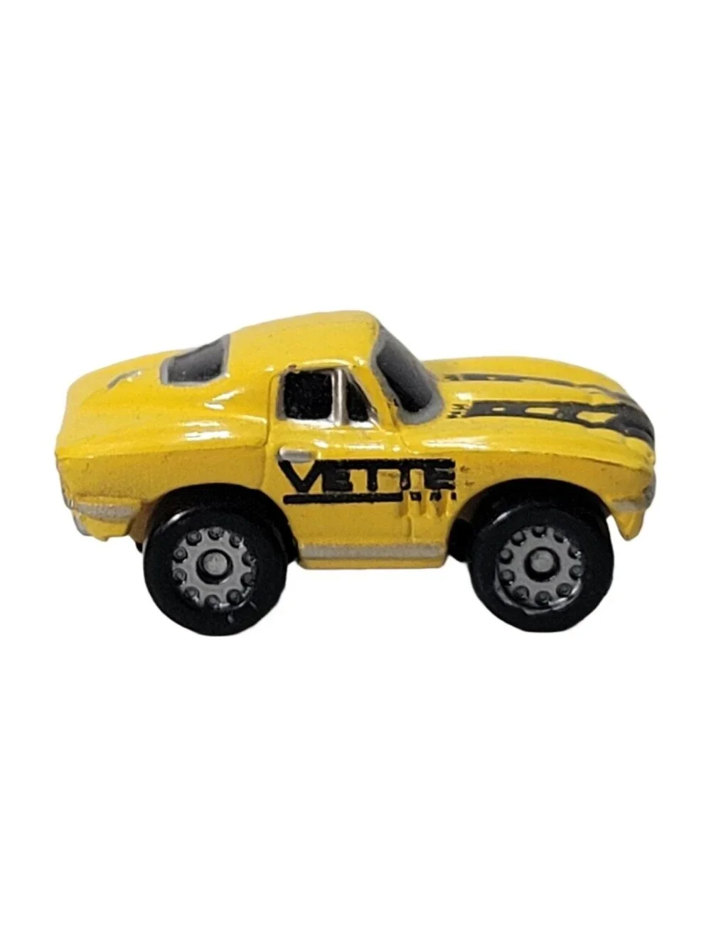 Micro Machines Galoob ‘64 Chevy Corvette Yellow Vette Vintage Toy Car